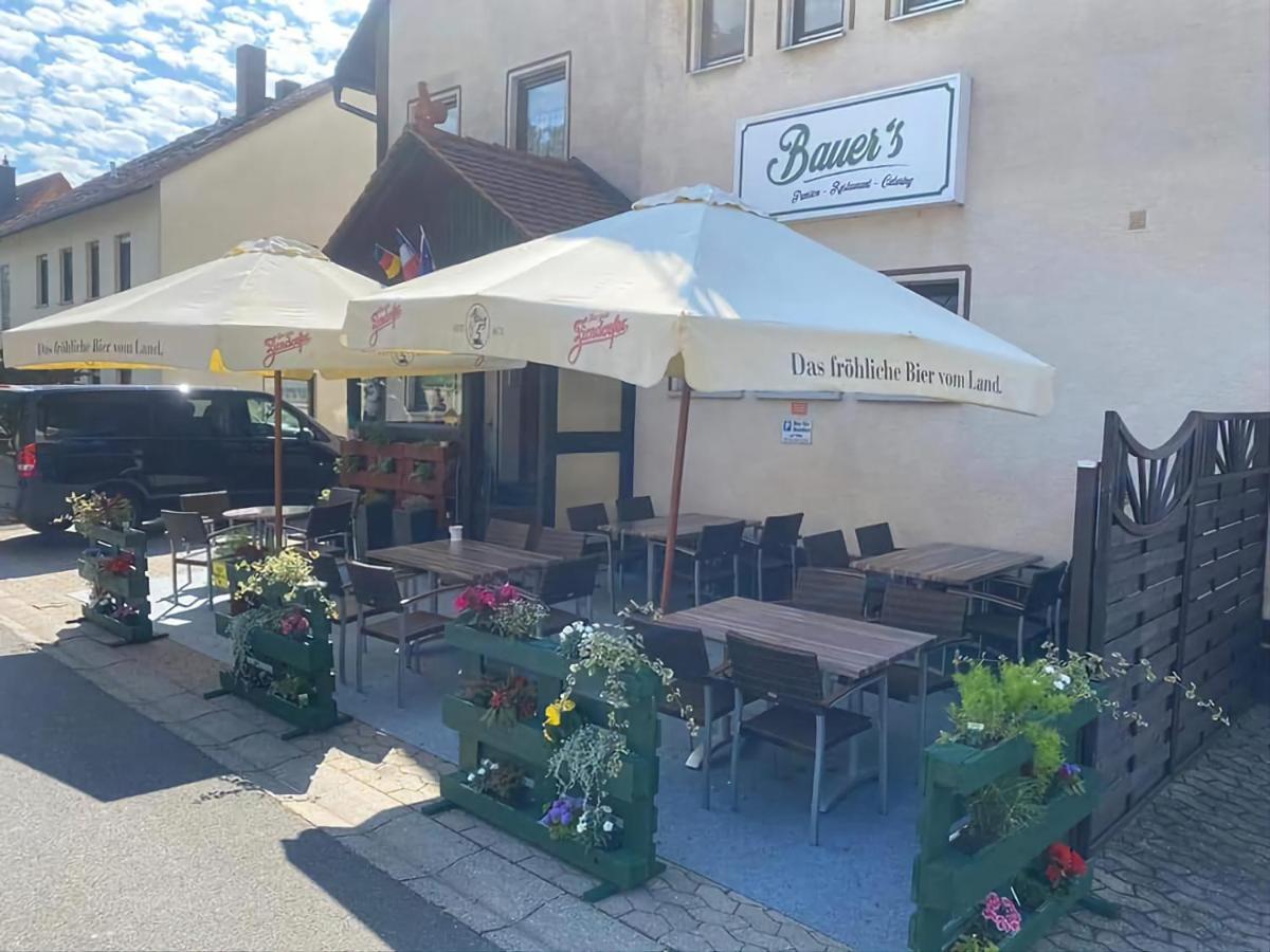 Grosshabersdorf Bauer'S Pension-Restaurant-Catering מראה חיצוני תמונה