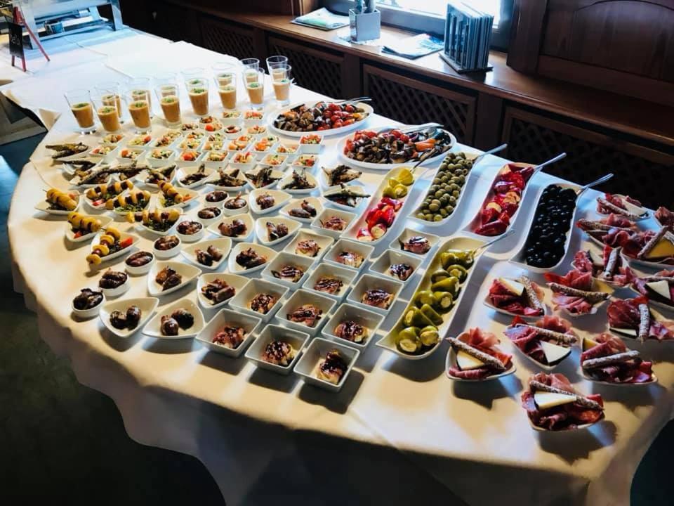 Grosshabersdorf Bauer'S Pension-Restaurant-Catering מראה חיצוני תמונה