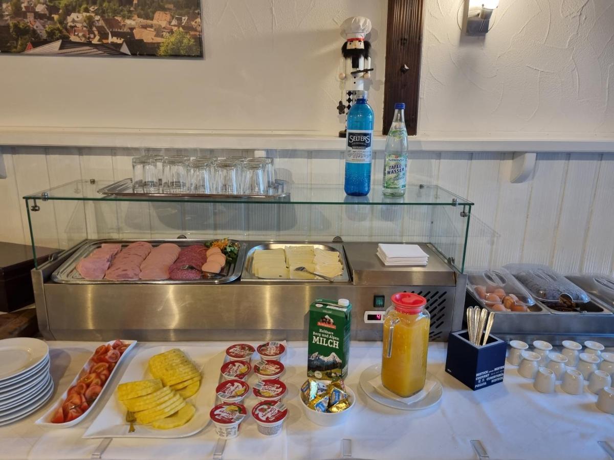 Grosshabersdorf Bauer'S Pension-Restaurant-Catering מראה חיצוני תמונה
