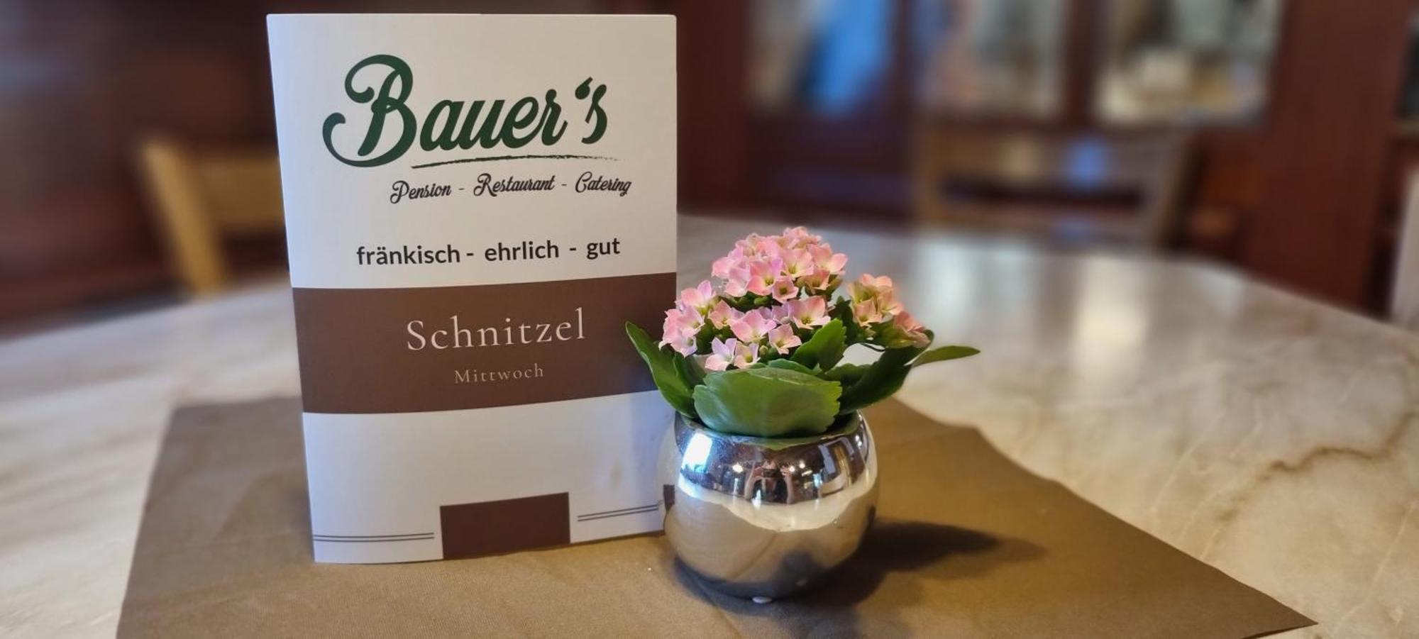 Grosshabersdorf Bauer'S Pension-Restaurant-Catering מראה חיצוני תמונה
